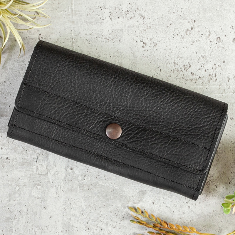 women's black leather wallet made in America