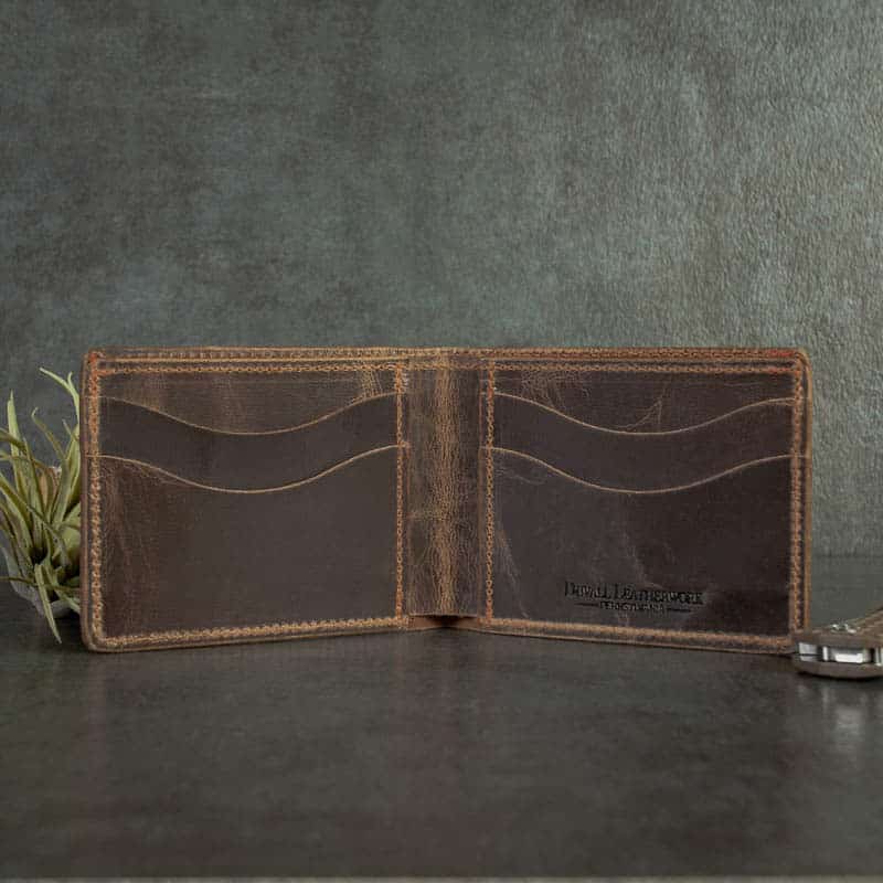Hand-painted bifold brown leather wallet for men - B3029PI