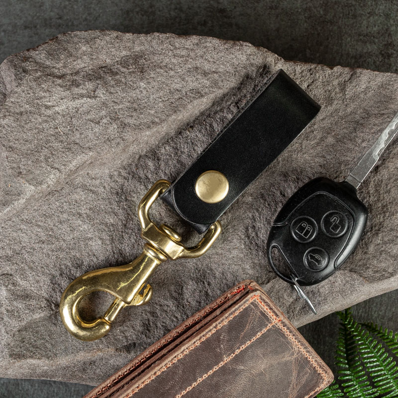 Duvall Leatherwork Large Leather Key Fob Black and Brass