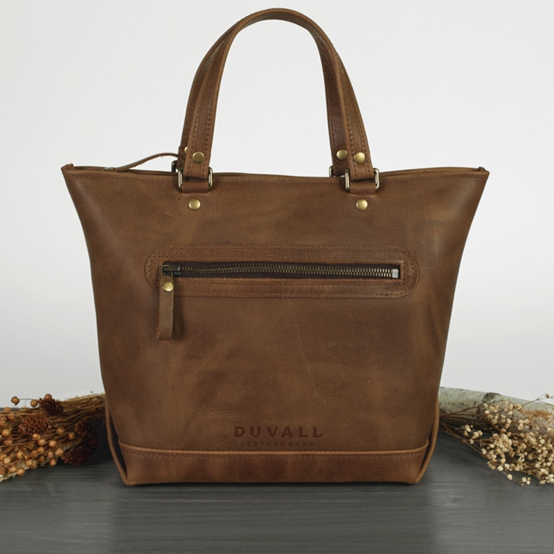 Women's Chocolate Oversized Weave with Gold Chain Shoulder Bag