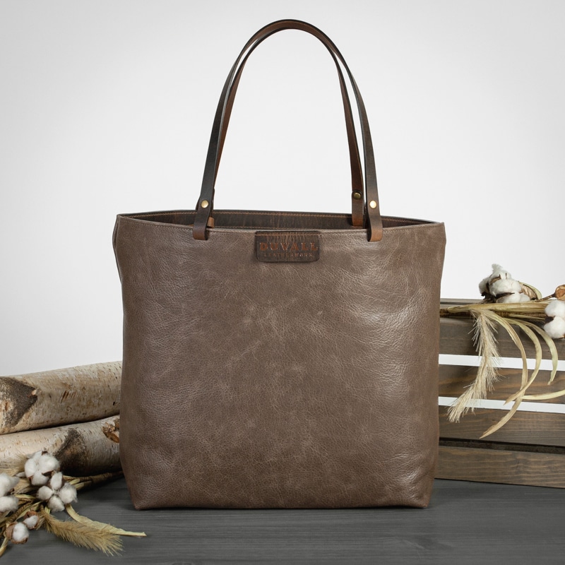 women's fall work bag that holds alot