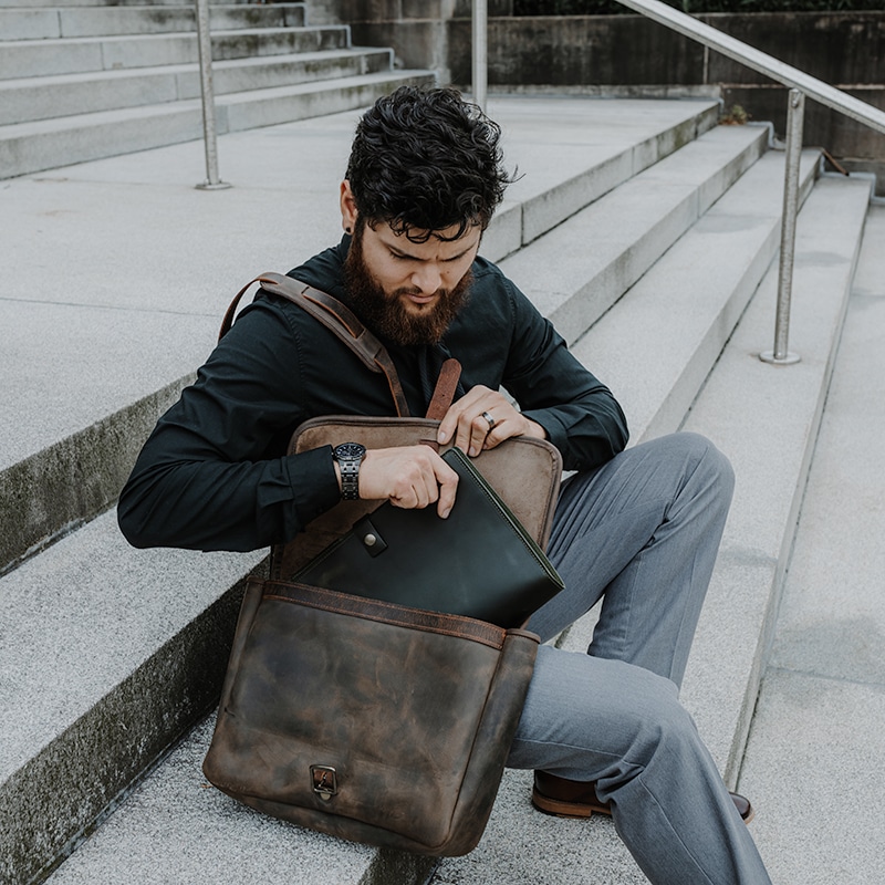 Men's Leather Bags • Proudly Made in the USA • Duvall Leatherwork
