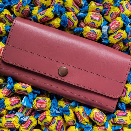 Poppin' Pink ladies wallet with brown interior