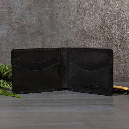 Black leather bifold wallet for men