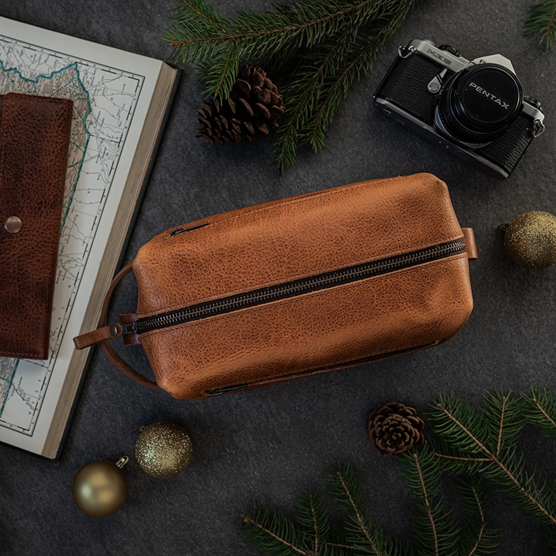 Bison Leather Dopp Kit, Toiletry Kit 